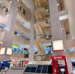 Lucky Plaza (D9), Shop House #539359291